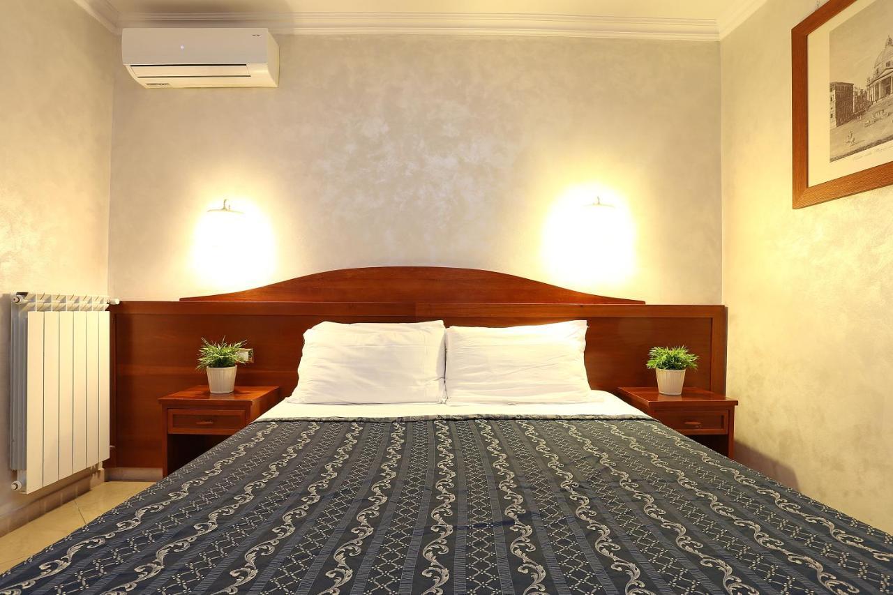 روما Adorasuite B&B المظهر الخارجي الصورة